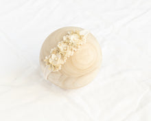 Load image into Gallery viewer, Tieback