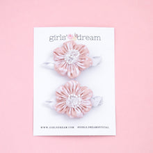 Load image into Gallery viewer, Flower Hair Clip SET