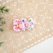 Load image into Gallery viewer, Flower Hair Clip SET
