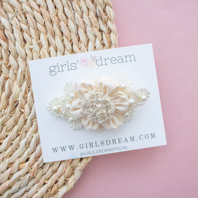 Ivory Flower Clip